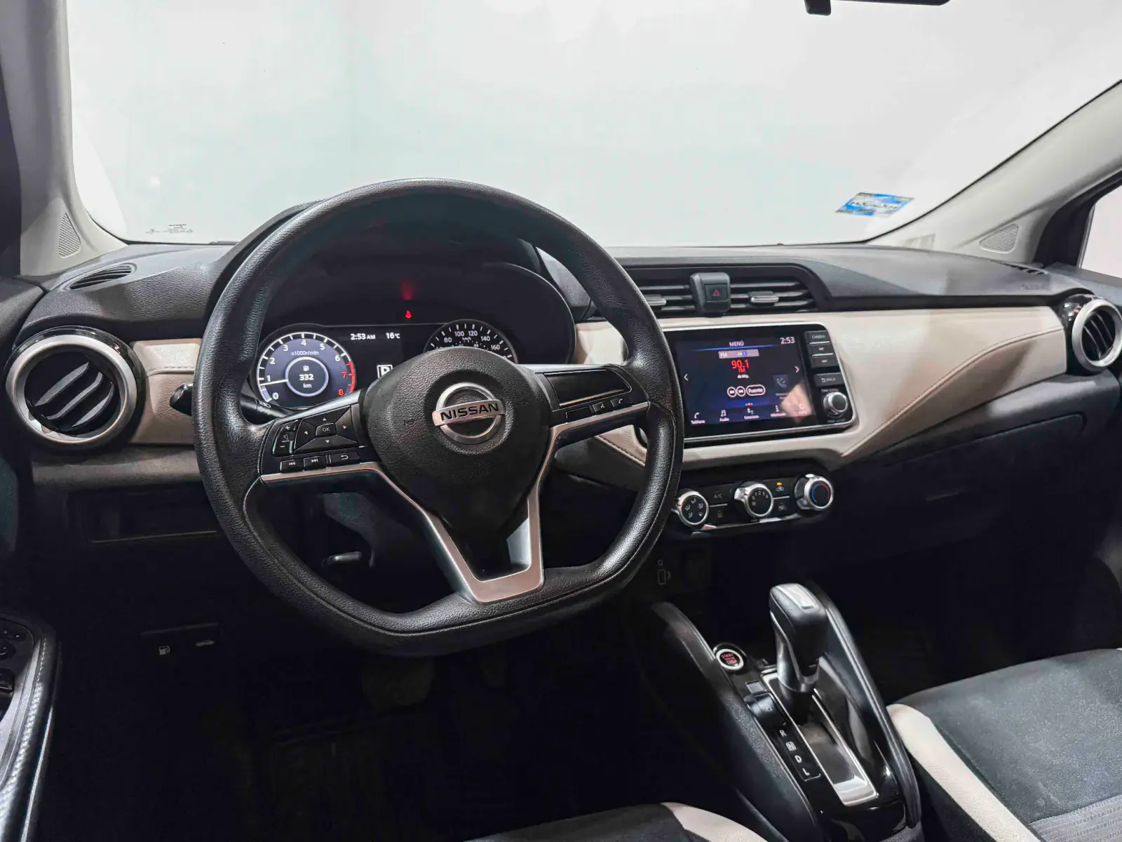 Nissan Versa 2